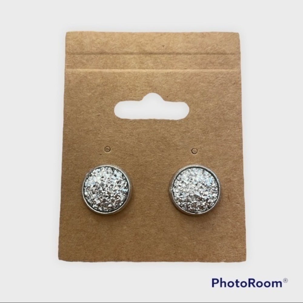 Silver sparkle 12 mm stud earrings